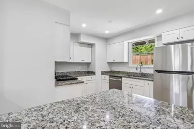 5002 Eastchester Circle, Alexandria, VA 22310 - Photo 14