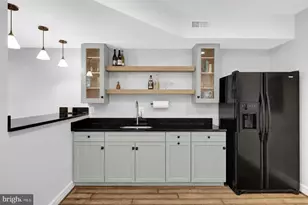 904 Locust St, Herndon, VA 20170 - Photo 54
