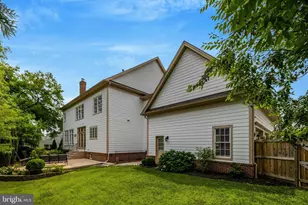 904 Locust St, Herndon, VA 20170 - Photo 66