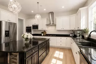 904 Locust St, Herndon, VA 20170 - Photo 12