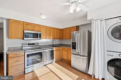 3695 Persimmon Circle, Fairfax, VA 22031 - Photo 16