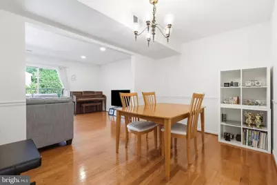 3695 Persimmon Circle, Fairfax, VA 22031 - Photo 26