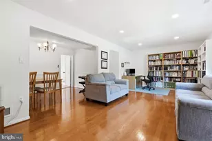 3695 Persimmon Cir, Fairfax, VA 22031 - Photo 22