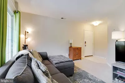 12729 Faircrest Court #39-301, Fairfax, VA 22033 - Photo 10