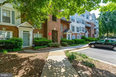 12729 Faircrest Court #39-301, Fairfax, VA 22033 - Photo 6