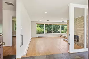 6533 Copa Ct, Falls Church, VA 22044 - Photo 4