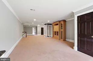 8813 Oak Leaf Dr, Alexandria, VA 22309 - Photo 38