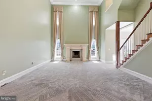 8813 Oak Leaf Dr, Alexandria, VA 22309 - Photo 10