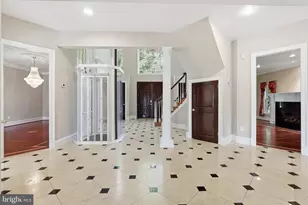8813 Oak Leaf Dr, Alexandria, VA 22309 - Photo 6
