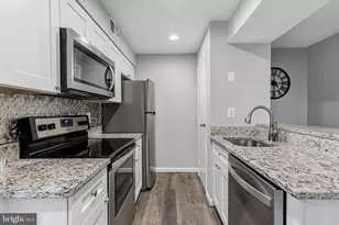 5816 Royal Ridge, Springfield, VA 22152 - Photo 8