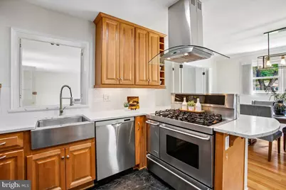 6700 Hopewell Avenue, Springfield, VA 22151 - Photo 14