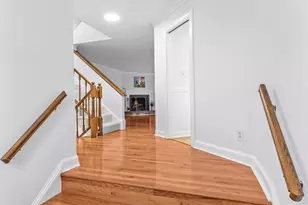 6261 Masefield Ct, Alexandria, VA 22304 - Photo 8