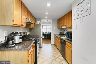 7844 Snead Ln, Falls Church, VA 22043 - Photo 8