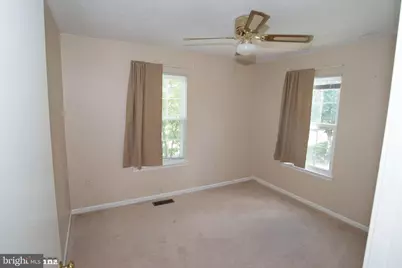 6128 Hoskins Hollow Circle, Centreville, VA 20121 - Photo 22