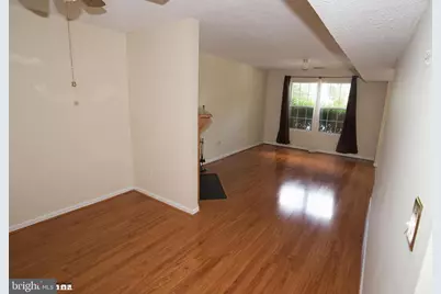 6128 Hoskins Hollow Circle, Centreville, VA 20121 - Photo 4