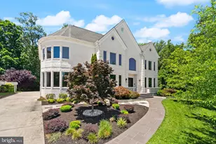 6600 Reserves Hill Ct, Annandale, VA 22003 - Photo 2