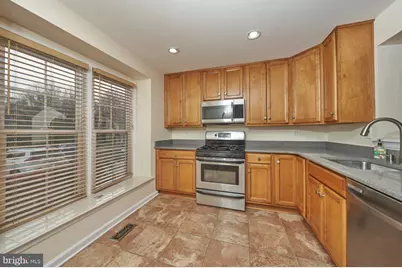 14426 Four Chimney Drive, Centreville, VA 20120 - Photo 8