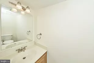 14426 Four Chimney Dr, Centreville, VA 20120 - Photo 40