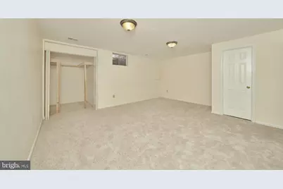 14426 Four Chimney Drive, Centreville, VA 20120 - Photo 36