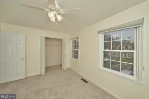 14426 Four Chimney Dr, Centreville, VA 20120 - Photo 20