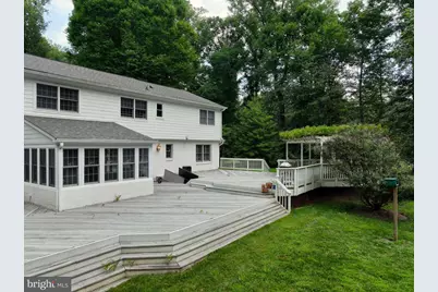 629 Utterback Store Road, Great Falls, VA 22066 - Photo 8