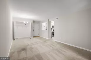 5818 Royal Ridge Dr, Springfield, VA 22152 - Photo 6