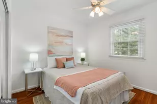 7190 Lake Cove Dr, Alexandria, VA 22315 - Photo 26