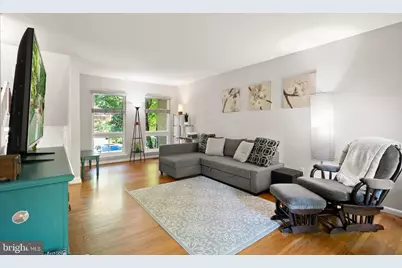 11041 Saffold Way, Reston, VA 20190 - Photo 6