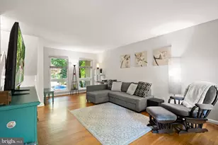 11041 Saffold Way, Reston, VA 20190 - Photo 6