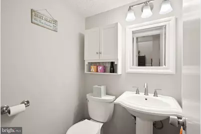 11041 Saffold Way, Reston, VA 20190 - Photo 10