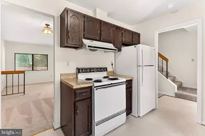 11859 Coopers Court, Reston, VA 20191 - Photo 8