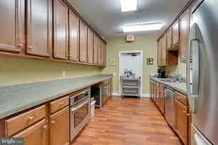 7871 Rolling Woods Ct, Springfield, VA 22152 - Photo 40