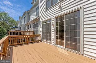 9546 Lagersfield Cir, Vienna, VA 22181 - Photo 24