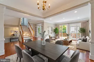 9546 Lagersfield Cir, Vienna, VA 22181 - Photo 14