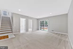 9546 Lagersfield Cir, Vienna, VA 22181 - Photo 44