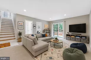 9546 Lagersfield Cir, Vienna, VA 22181 - Photo 42