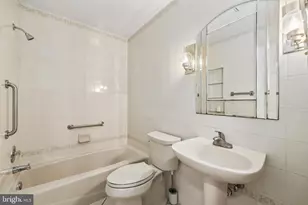 6336 Torrence St, Burke, VA 22015 - Photo 32