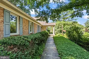 6336 Torrence St, Burke, VA 22015 - Photo 52