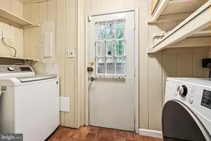 6336 Torrence St, Burke, VA 22015 - Photo 22