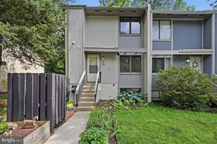 2242 Cartwright Pl, Reston, VA 20191 - Photo 1