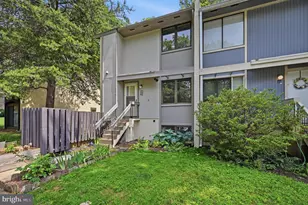 2242 Cartwright Pl, Reston, VA 20191 - Photo 14