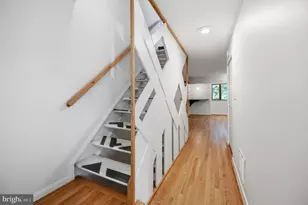 2242 Cartwright Pl, Reston, VA 20191 - Photo 18