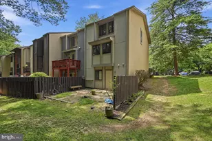 2242 Cartwright Pl, Reston, VA 20191 - Photo 38