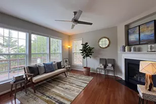 5609 Faircloth Ct, Centreville, VA 20120 - Photo 2