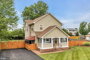 8604 Woodlawn Ct, Alexandria, VA 22309 - Photo 2