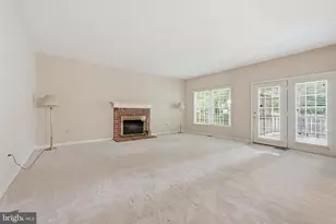 4308 Warner Ln, Chantilly, VA 20151 - Photo 10