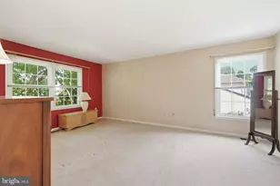 4308 Warner Ln, Chantilly, VA 20151 - Photo 22