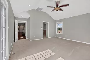 11600 Leehigh Dr, Fairfax, VA 22030 - Photo 16