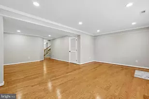 13598 Bathgate Dr, Herndon, VA 20171 - Photo 12
