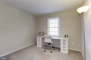 6069 Crown Royal Cir, Alexandria, VA 22310 - Photo 20
